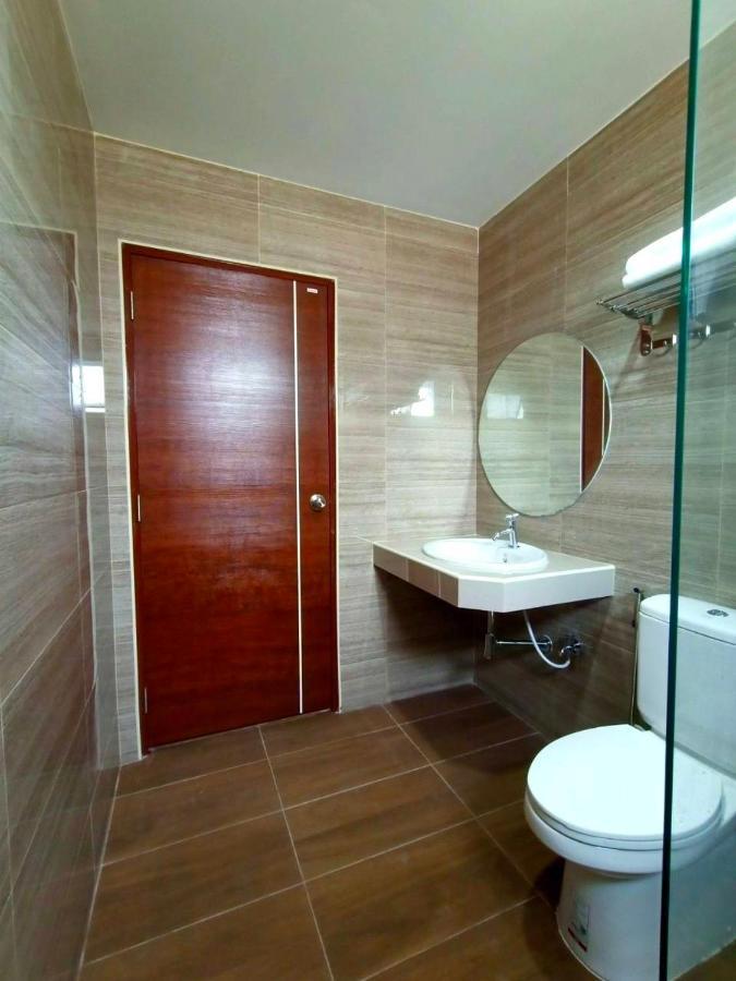 โคโค่ โฮเทล Koco Hotel Nakhon Ratchasima Bagian luar foto