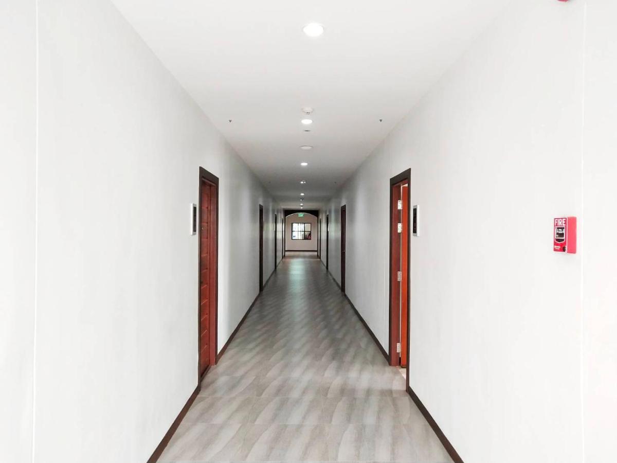 โคโค่ โฮเทล Koco Hotel Nakhon Ratchasima Bagian luar foto